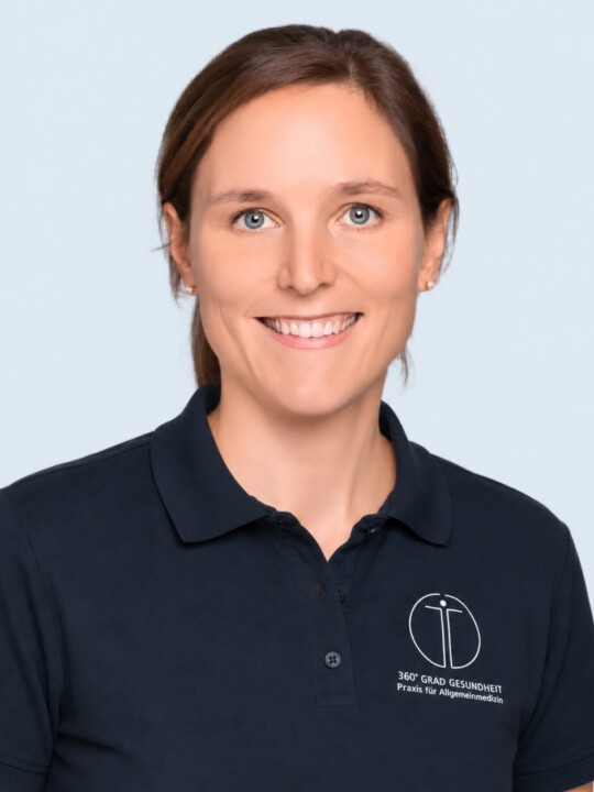 Dr. Anna-Lena Dalberto, Fachärztin für Innere Medizin in der Hausarztpraxis 360° Gesundheit in Köln